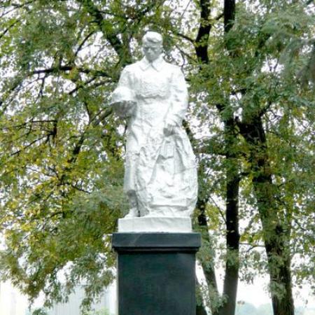 Братская могила партизан в с. Станиславово Ульяновского район