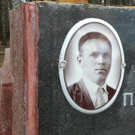 Герой Советского Союза старший лейтенант Назимов Николай Игнатьевич