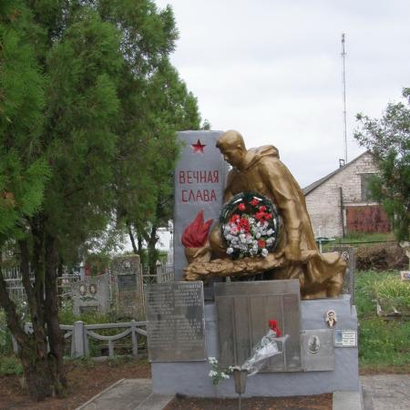 Братская могила в с. Богатыревка Вольнянского района