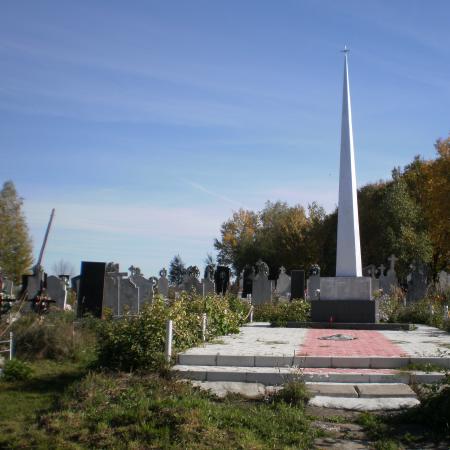 Братская могила в с. Степановка Калушского района