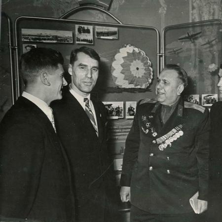 На съезде ДОСААФ, 1958 г.