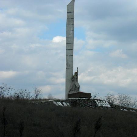 Братская могила в с. Казацкое Белгород-Днестровского района