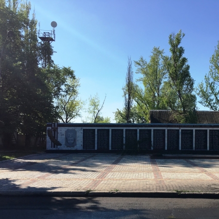 Памятник односельчанам в пос. Великая Новоселка