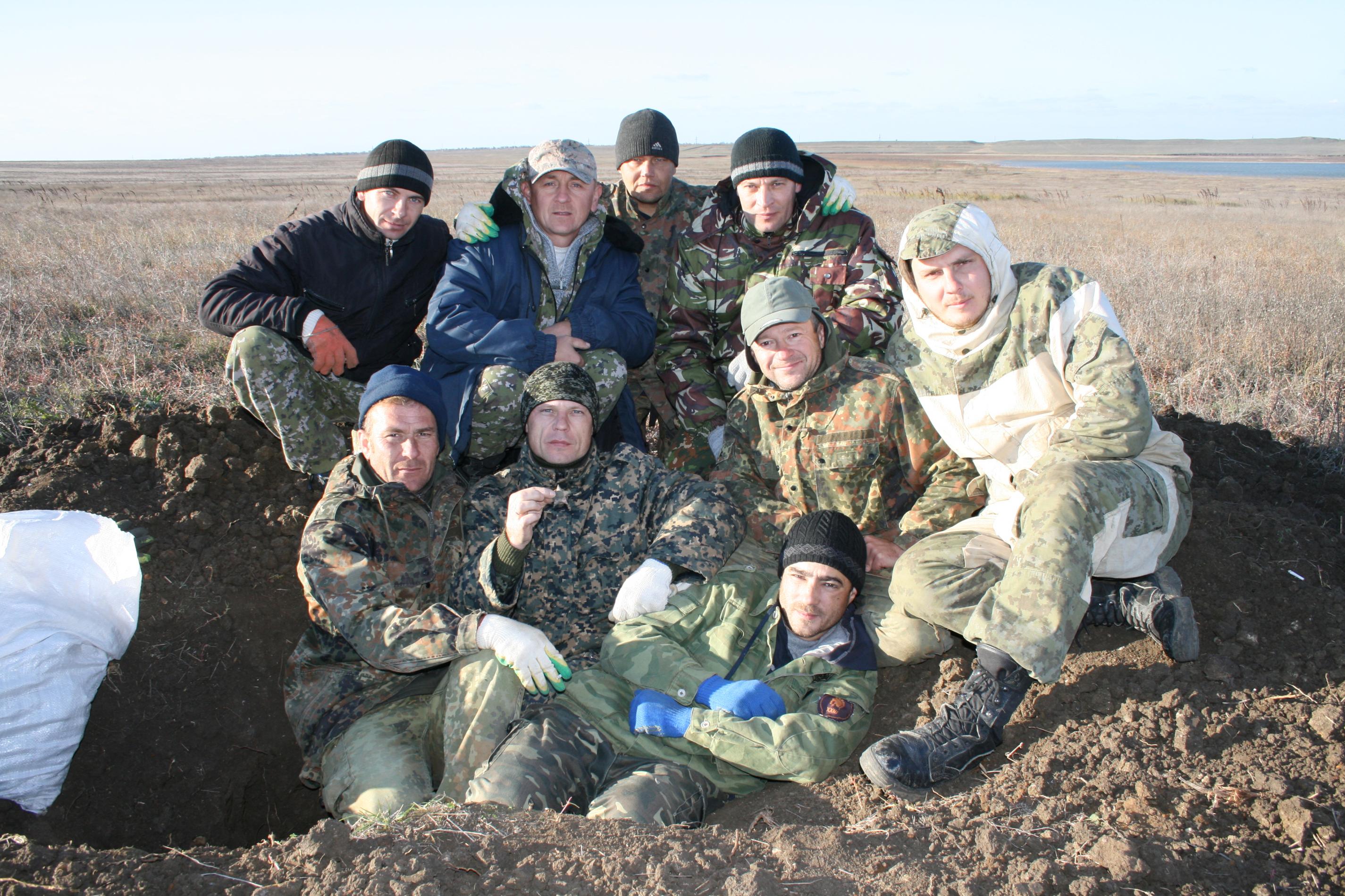 Военно-поисковая экспедиция вахта памяти «Ак-Монай-2015»
