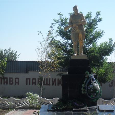 Братская могила в с. Шабо Белгород-Днестровского района