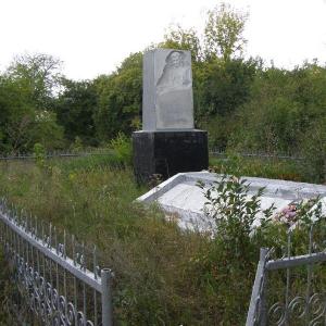 Братская могила на ул. Колхозная в с. Плиски Борзнянского района