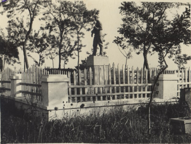 Братская могила по ул. Шабской