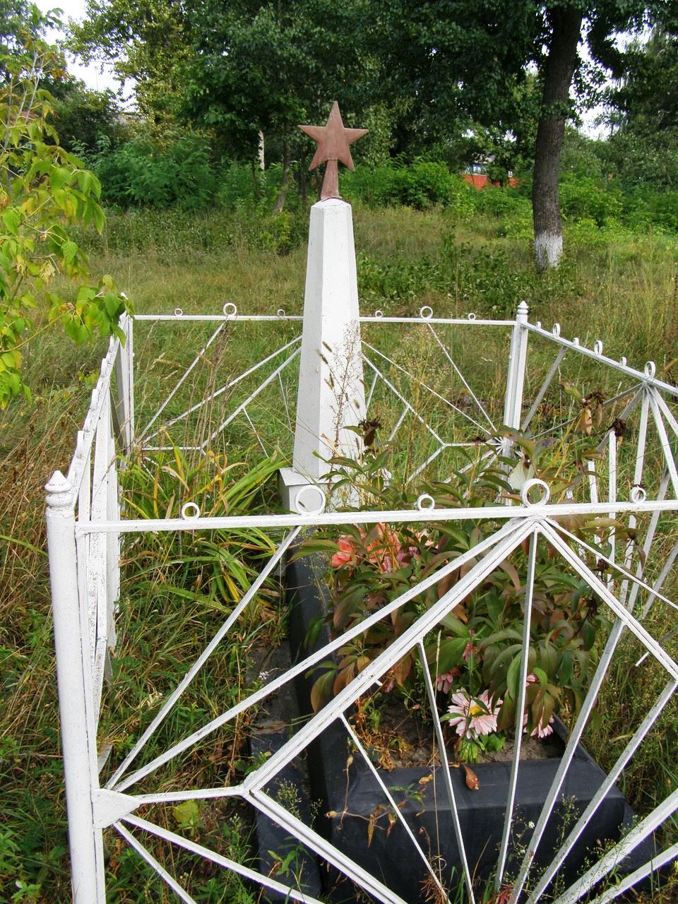 Братская могила в с. Курень Бахмачского района