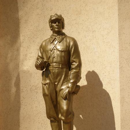 Крым, Город Герой Керчь, площадь Ленина, памятный знак патриотам родины казненным немцами в 1941 г.