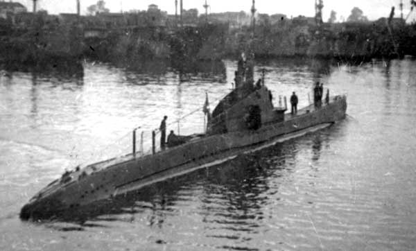 Подводная лодка "Щ-208"