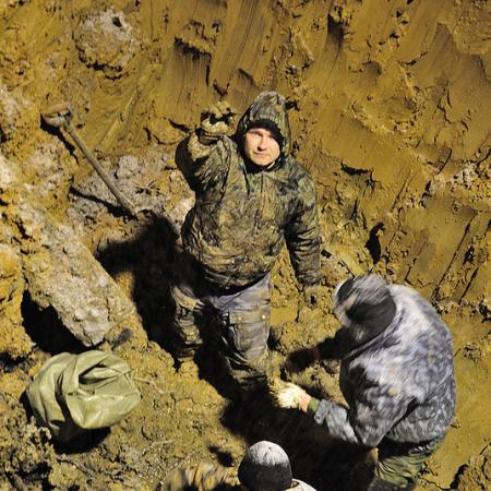 Фотографии с места падения Як-1 сержанта Крохмаля