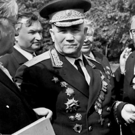 Встреча партизан в г. Глухов, 1971 г.