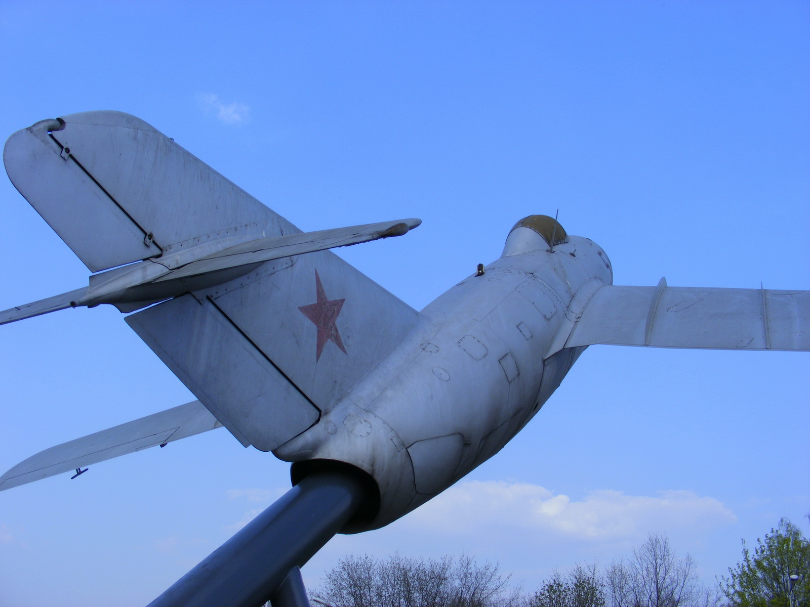 Памятник летчикам, парк Победы