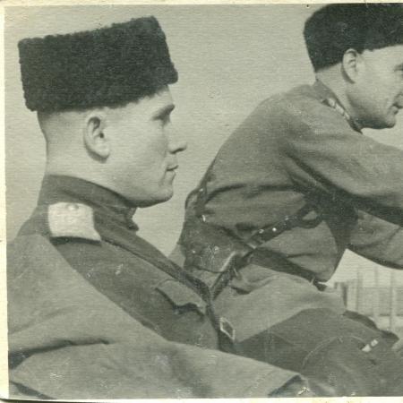 Наумов М. И. и Кищинский С.С., декабрь 1943 года в с. Брониславка Людвипольского района Ровенской обл.
