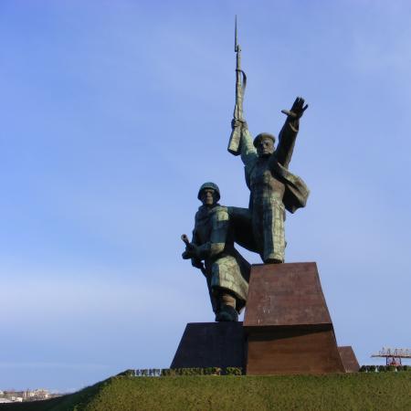 Мемориал "Солдат и матрос"