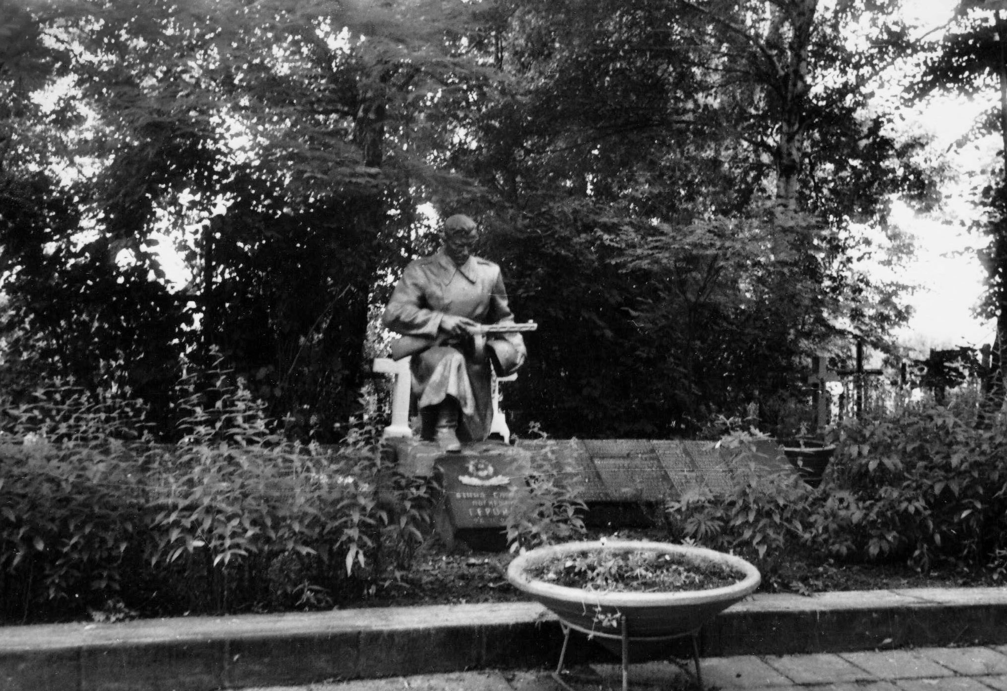 Братская могила на кладбище пгт. Войнилов Калушского района