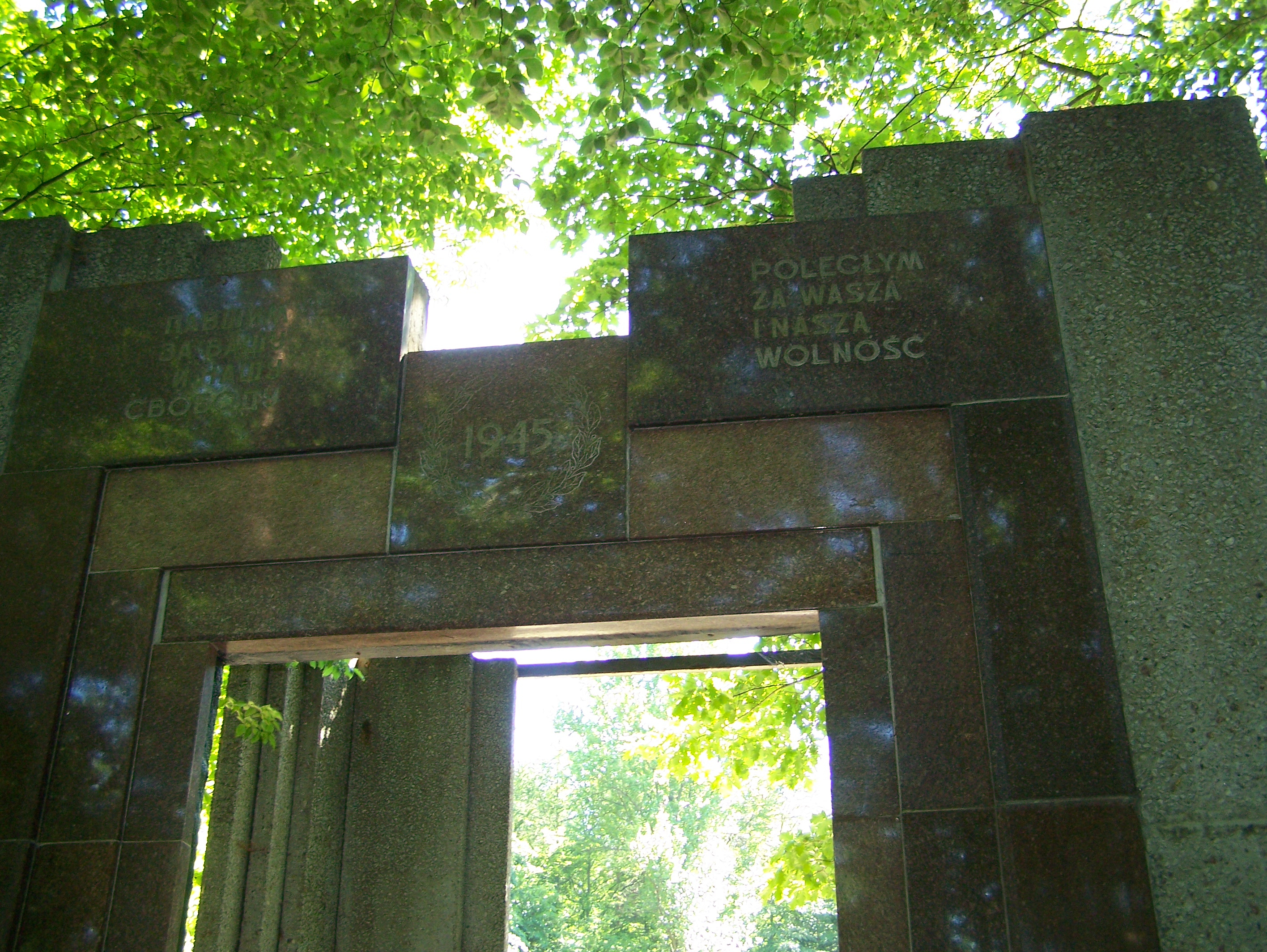 Воинское кладбище в г. Вейхерово