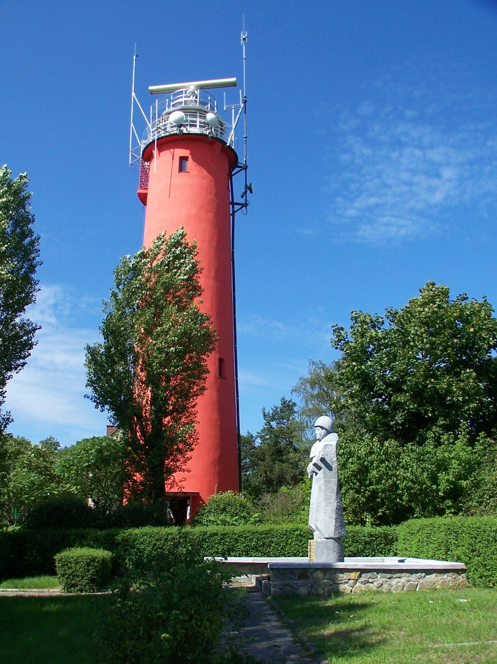 Братская могила в с. Крыница Морска